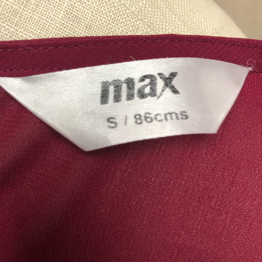 Max Burgundy Pleat Blouse Size S - Picture 4 of 4